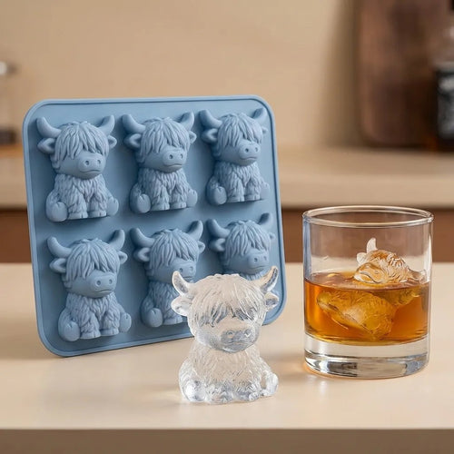 Mini Highland Cow 3D Ice Cube Mold for Drinks & Parties