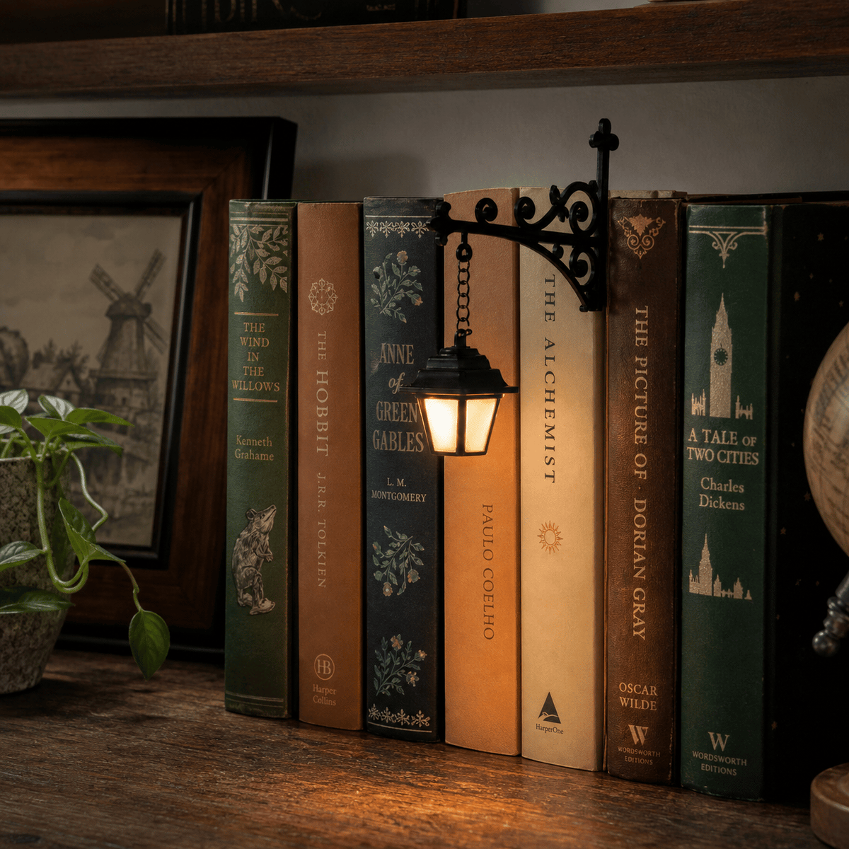 👻Ghost Bookshelf Lantern