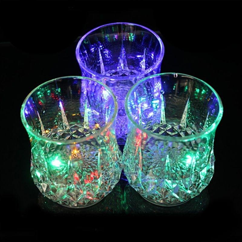 1pc Light Up Cups, Glow In The Dark Party Supplies, Colorful LED Glowing Beer Cup For Party, Birthday, Christmas, Disco